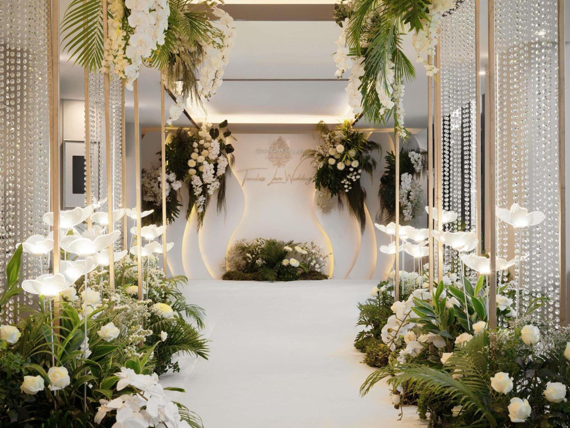 Grand Mercure Bangkok Atrium מראה חיצוני תמונה