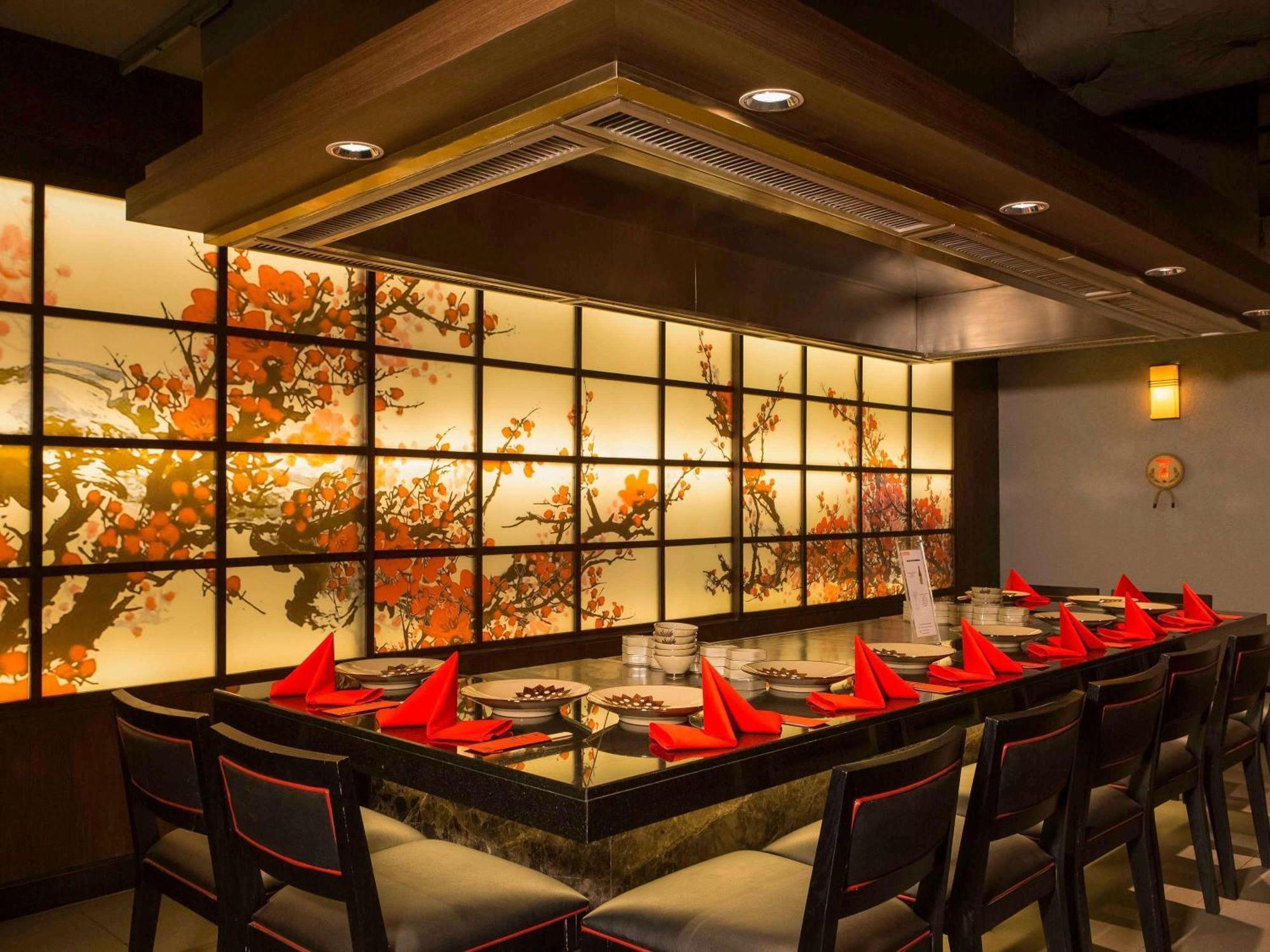 Grand Mercure Bangkok Atrium מראה חיצוני תמונה