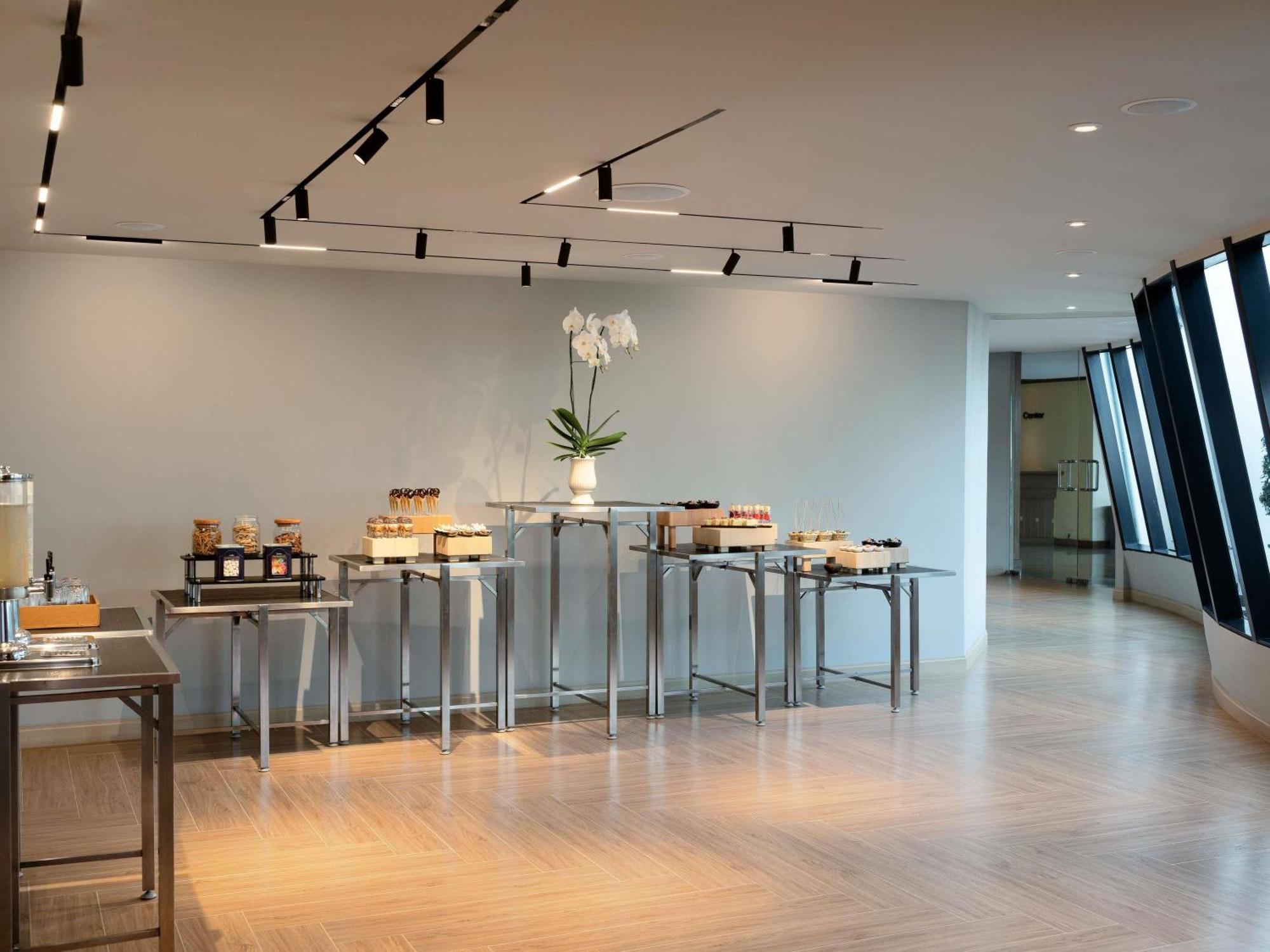 Grand Mercure Bangkok Atrium מראה חיצוני תמונה