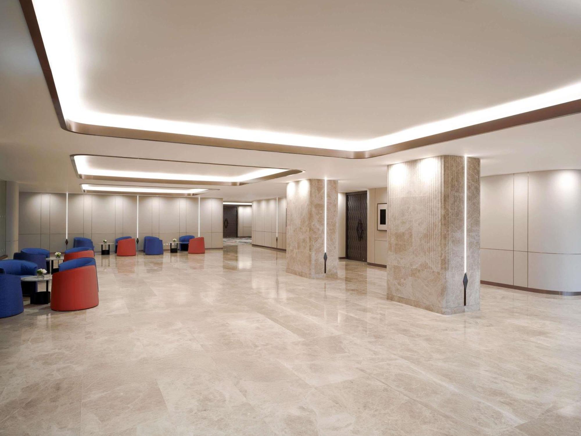 Grand Mercure Bangkok Atrium מראה חיצוני תמונה