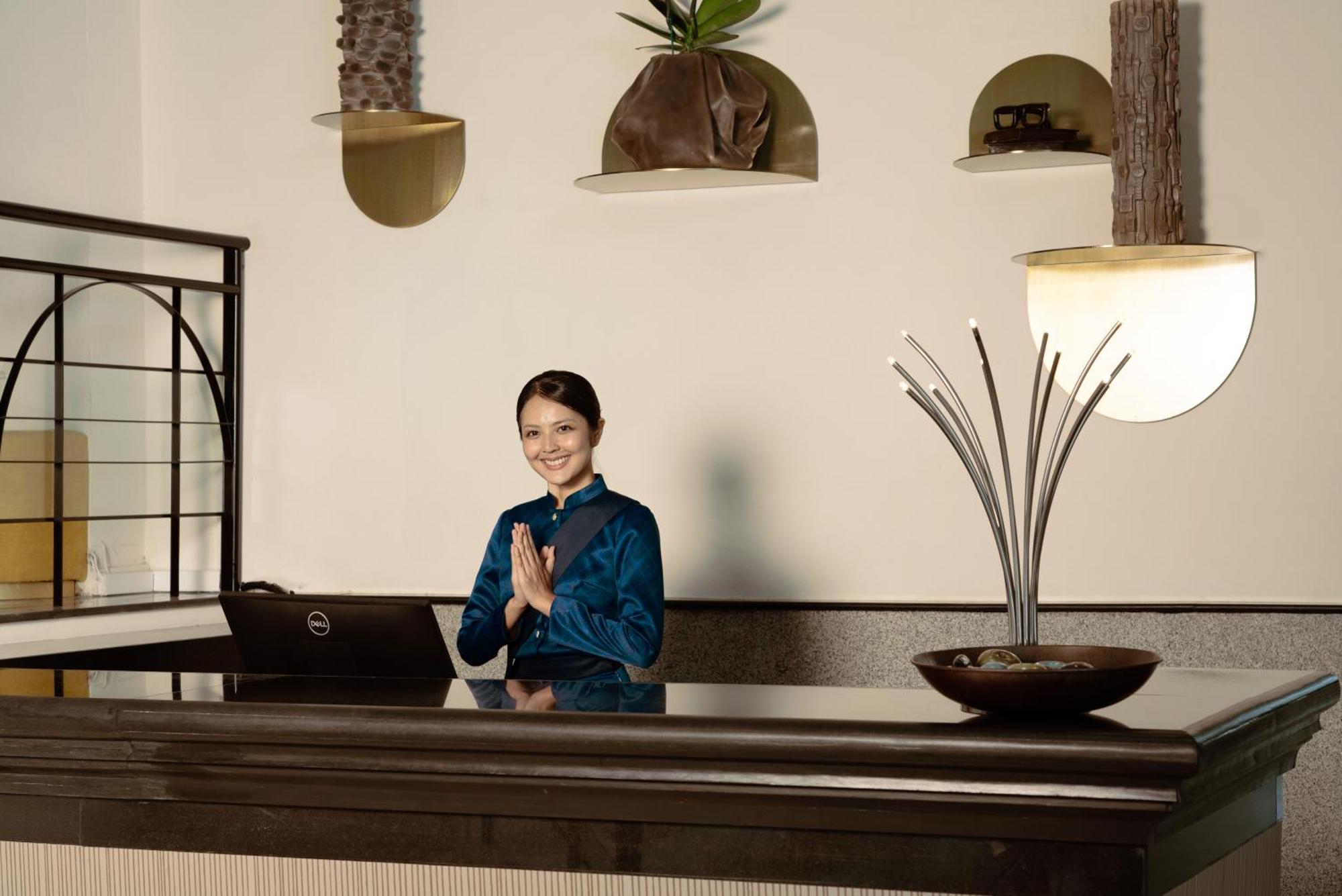 Grand Mercure Bangkok Atrium מראה חיצוני תמונה